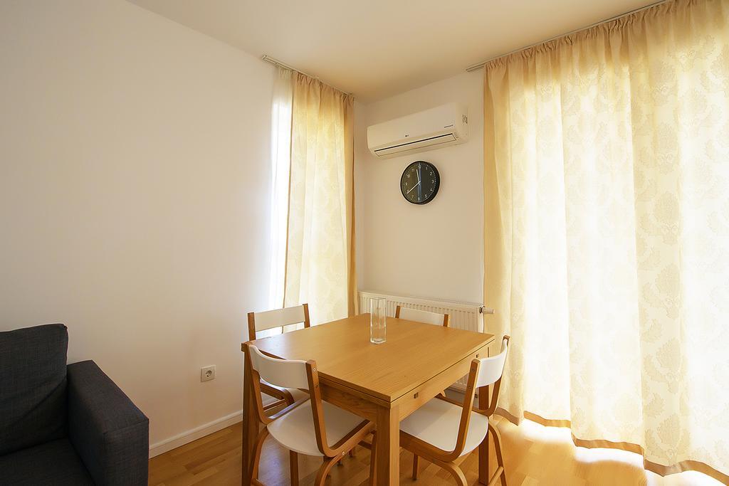 Apartamente Olivero Braşov Exteriör bild